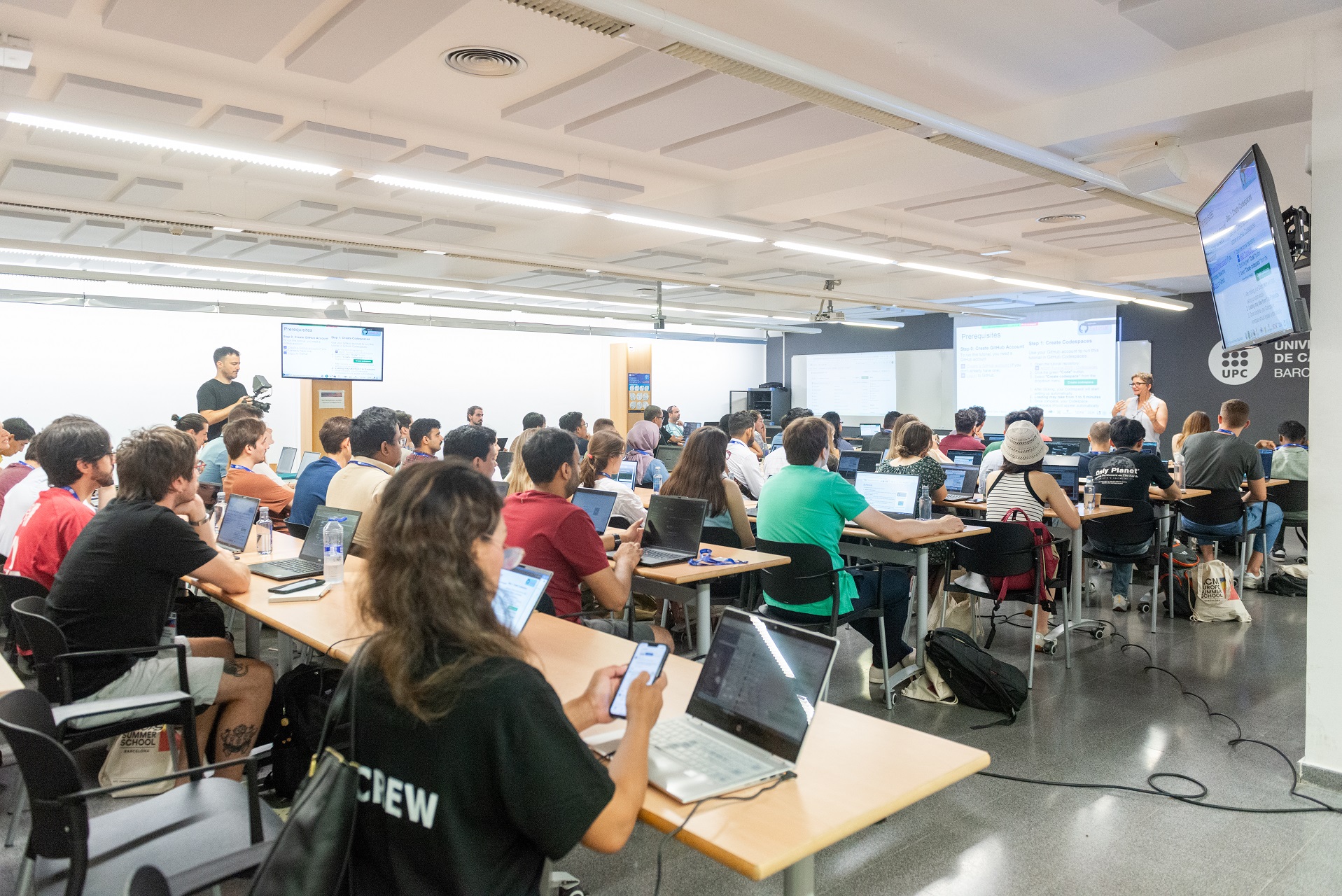Photo of a lecture during the 2025 ACM Europe Summer School on HPC and AI